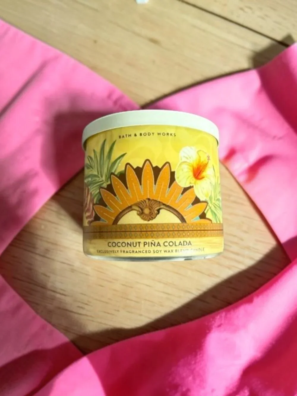 Bath & Body Works, 3-Wick Candle, COCONUT PINA COLADA, NWT